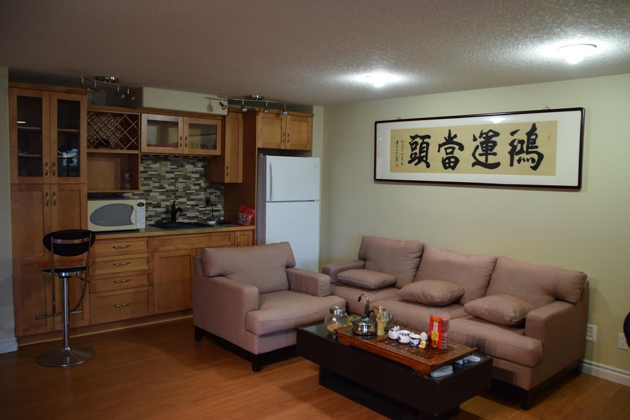 “如家”家庭旅馆 （Home Inn ) No.01 Calgary Exterior photo